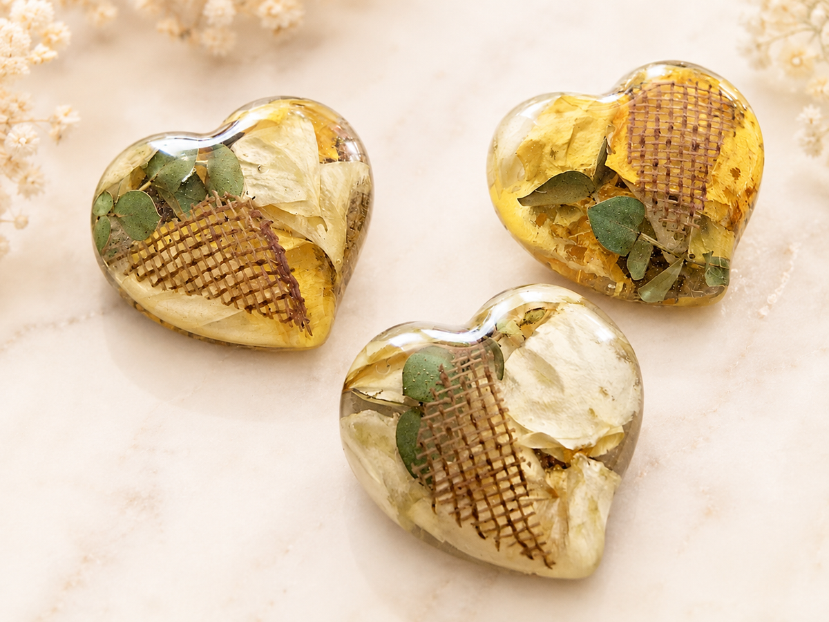 Ever After Heart Keepsake – Custom Resin Flower Memorial