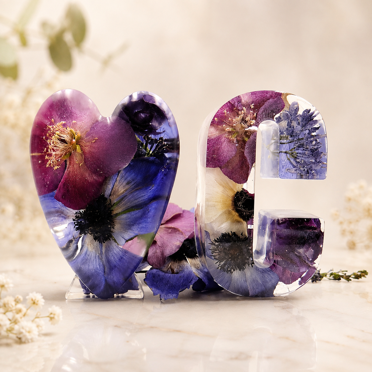 Personalized Resin Letter Keepsake – Small Flower Petal Initial