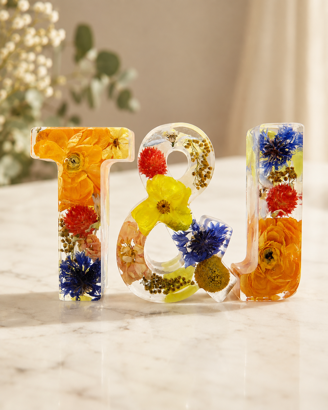 Personalized Resin Letter Keepsake – Small Flower Petal Initial