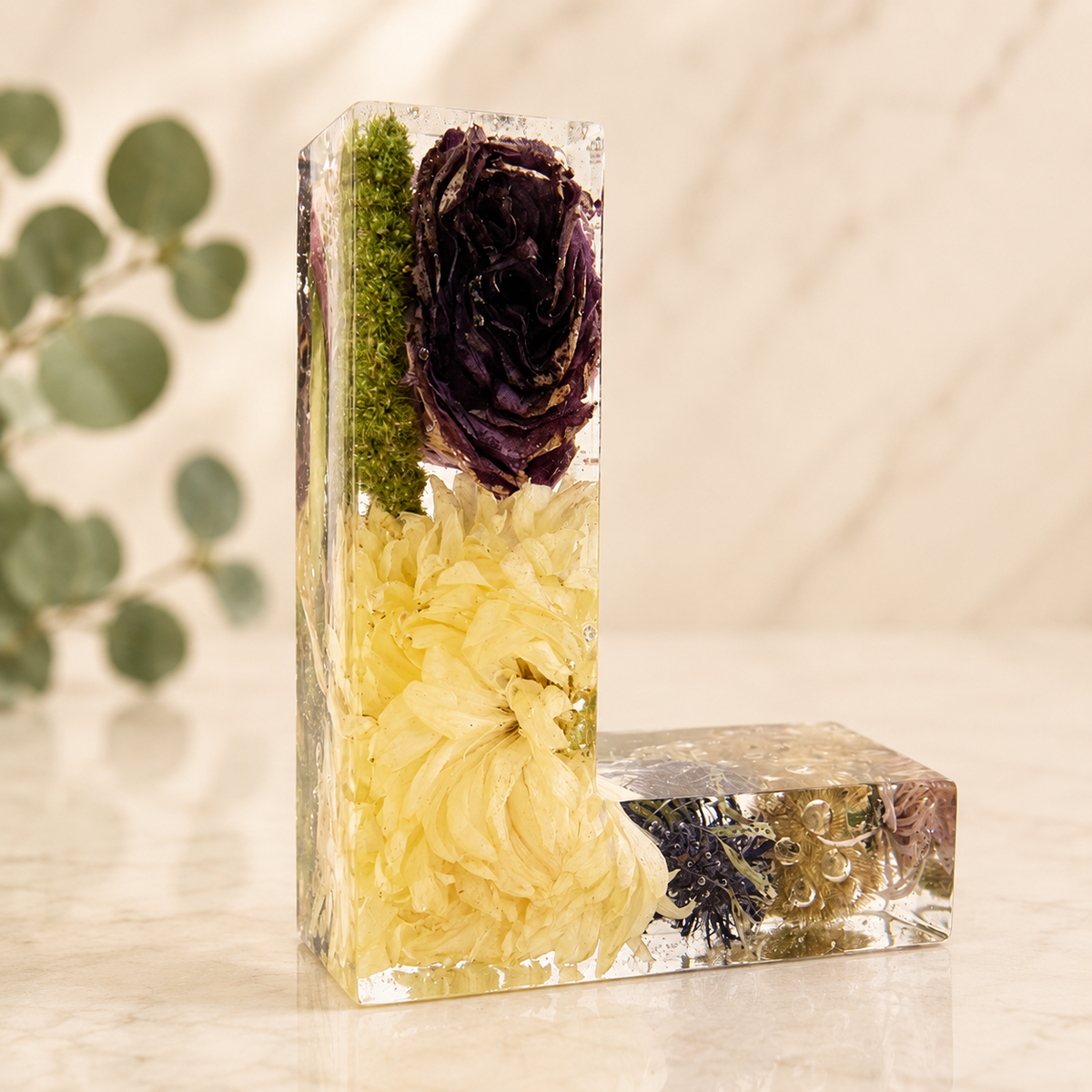 Personalized Resin Letter Keepsake – Large Flower Petal Initial