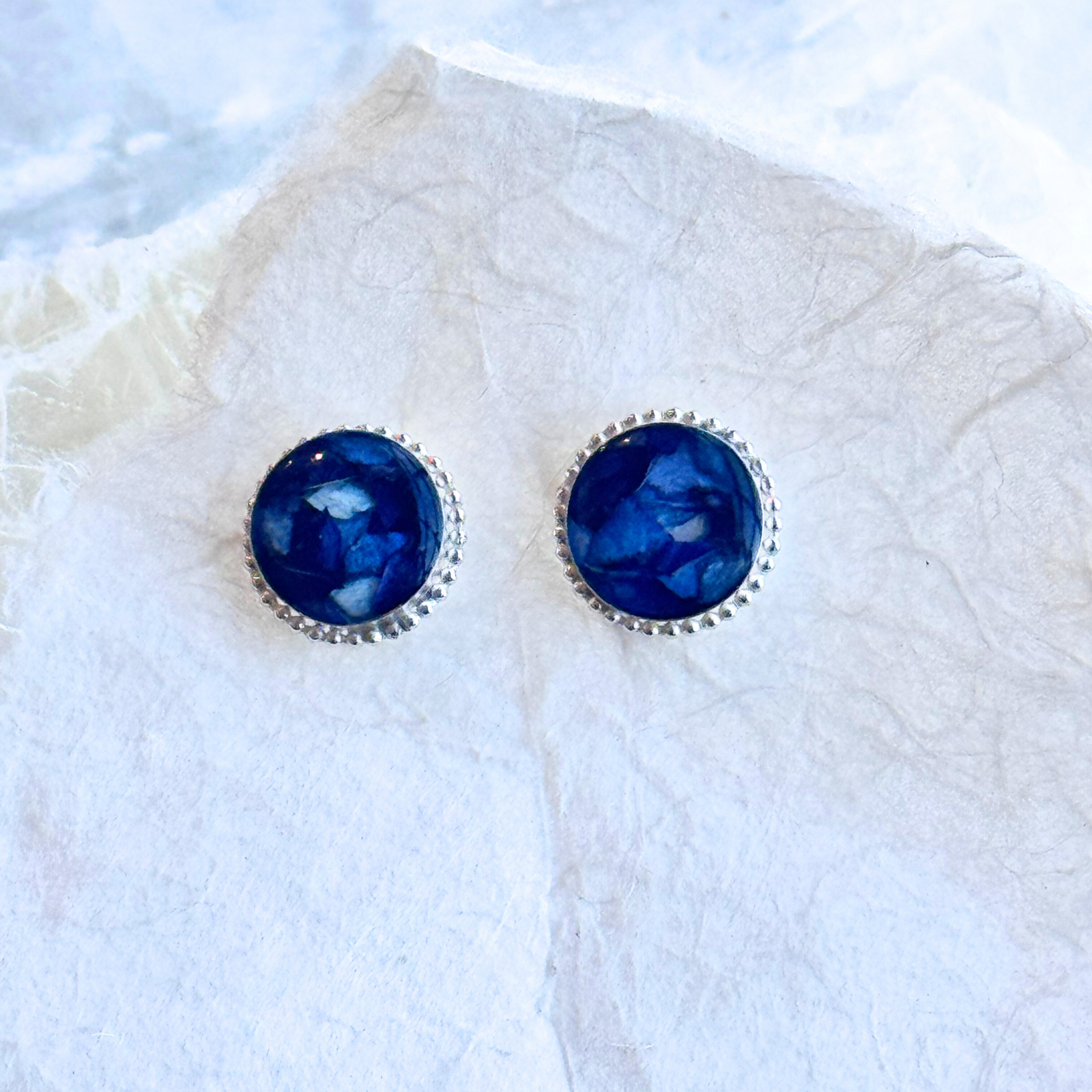 Circle of Memories Stud Earrings made with preserved flowers - Front View
