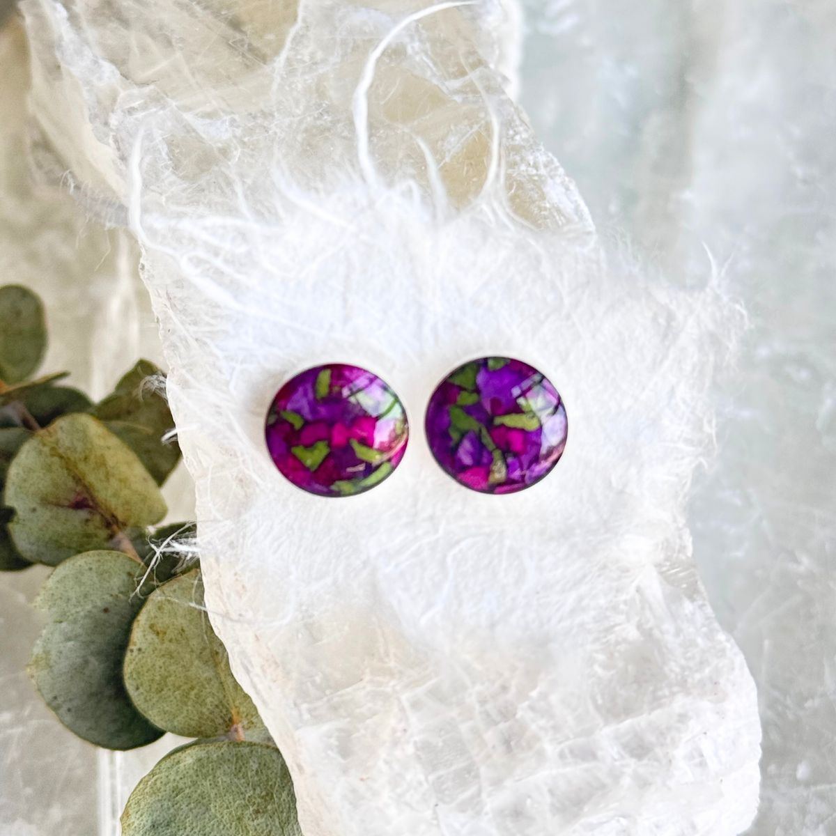 Timeless Blossom Stud Earrings made with preserved flowers - Front View