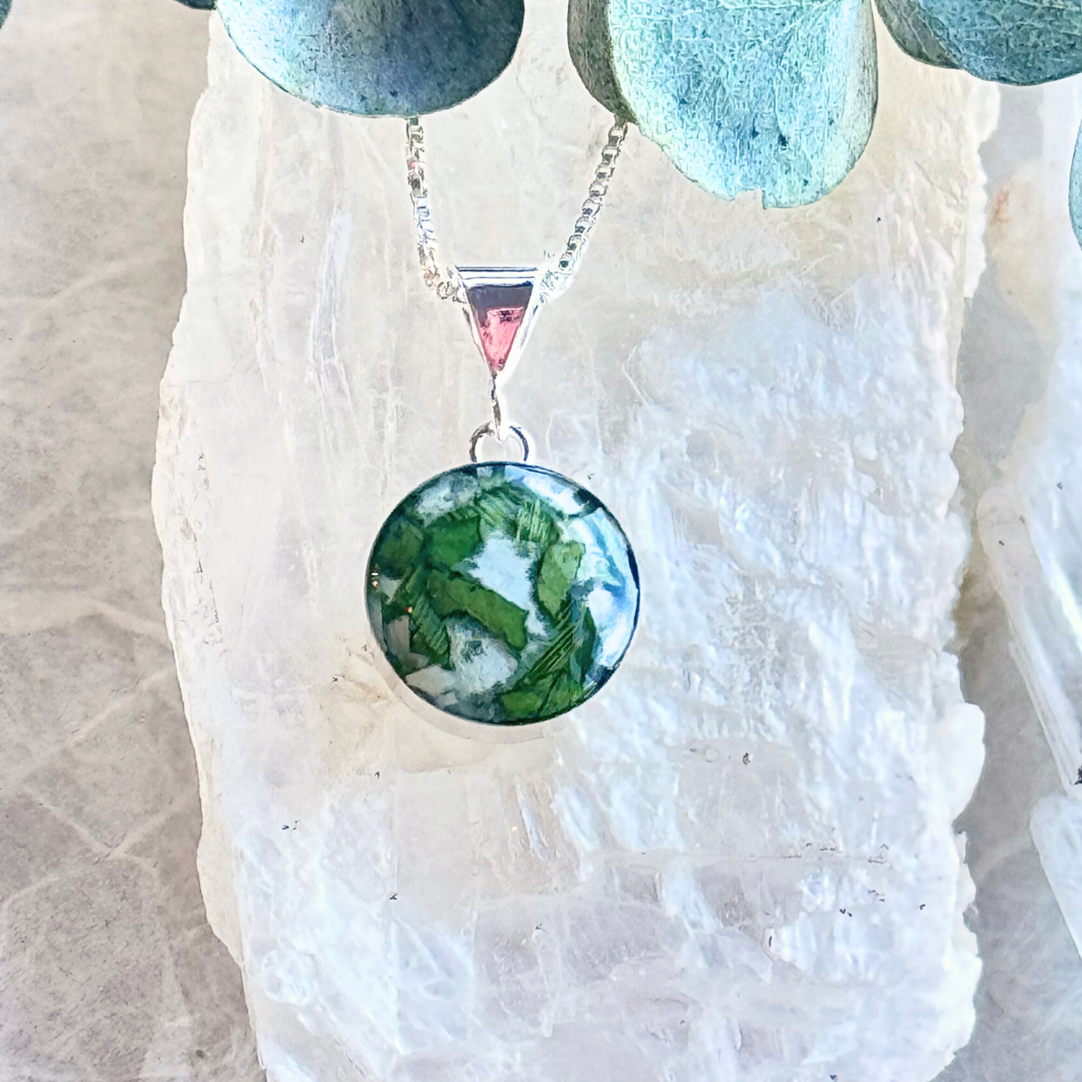 Timeless Blossom Pendant with green and white preserved flowers