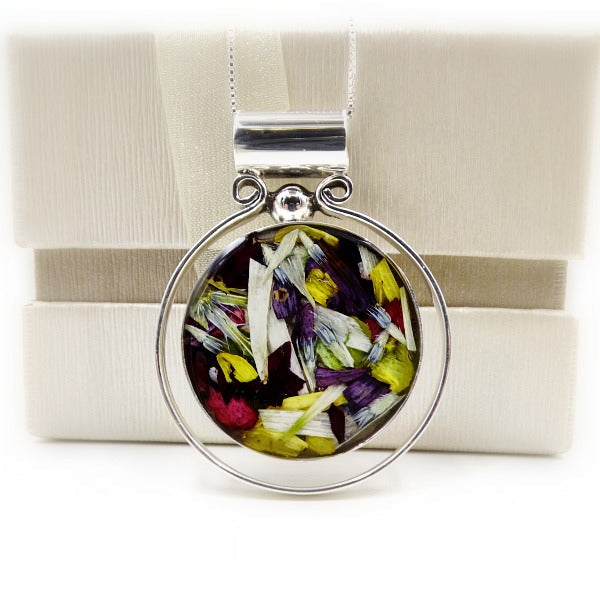 Resin Margaux Pendant - Memorial